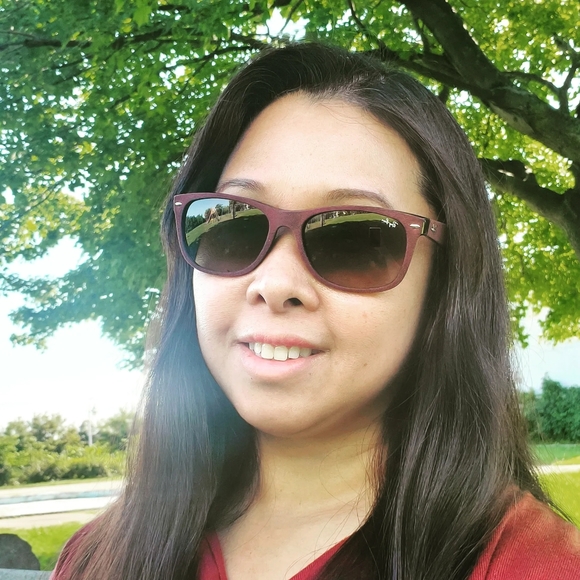 Meet your Posher, Arlee - Picture 2 of 3